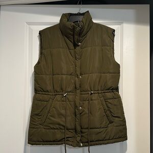 BTFBM green vest